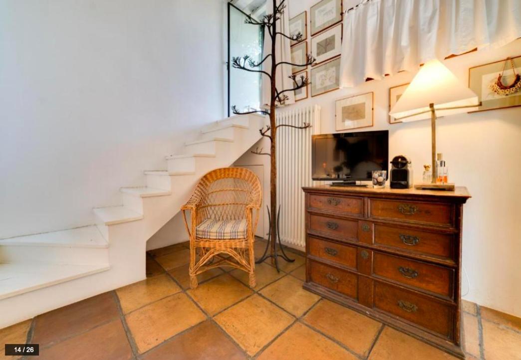 Luxury Art Apartment In Trastevere With Terrace Rome Exterior photo