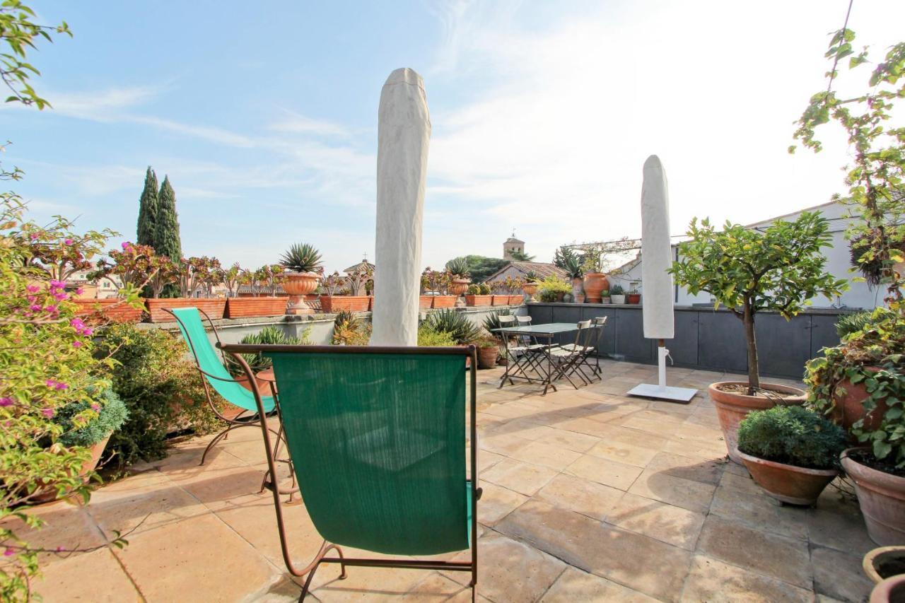 Luxury Art Apartment In Trastevere With Terrace Rome Exterior photo